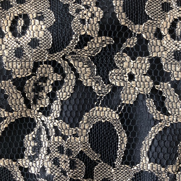 Black and gold lace Cleo sleeveless top - Picture 3 of 6